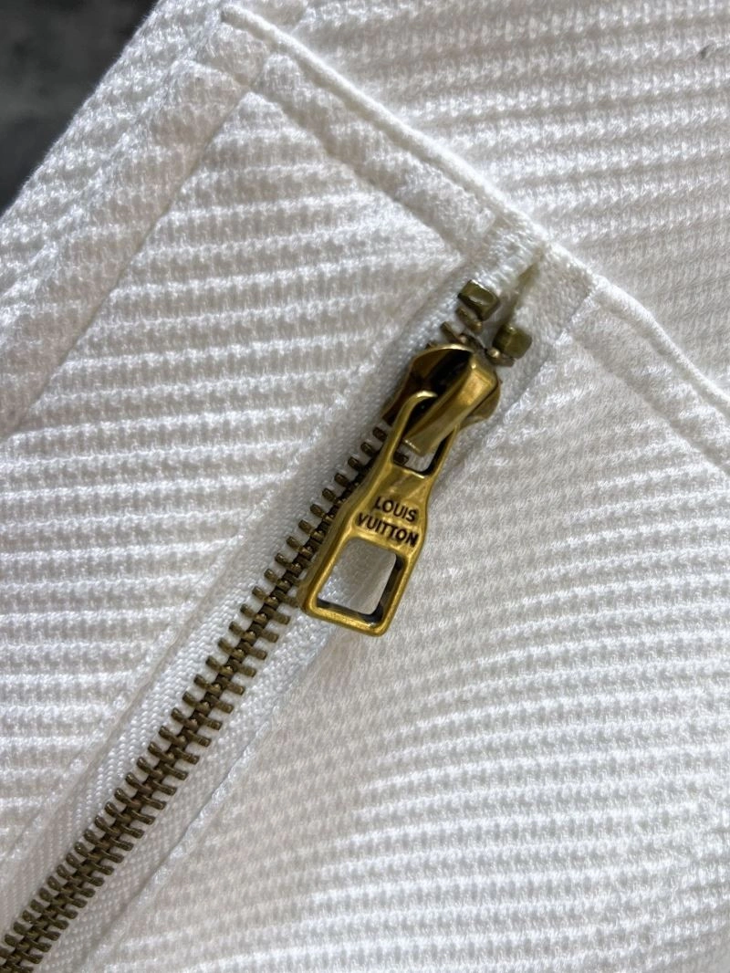 Louis Vuitton Short Pants GoAnywhere 136423