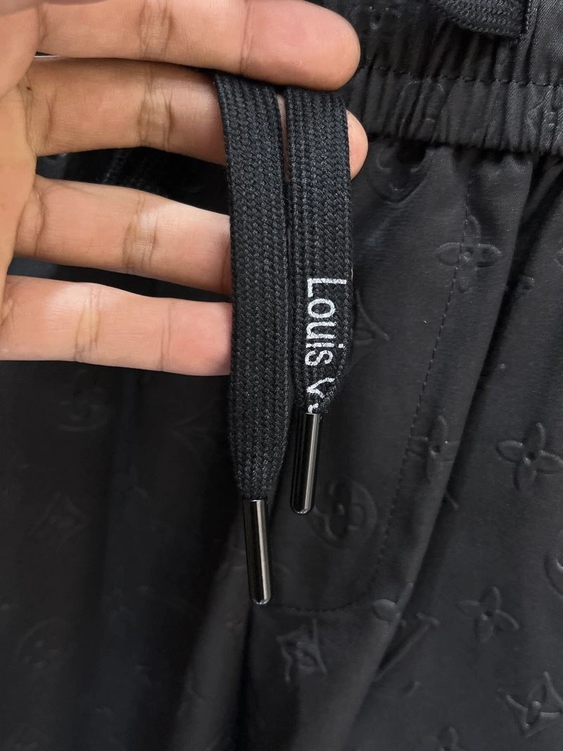 Colorful Louis Vuitton Short Pants 136429