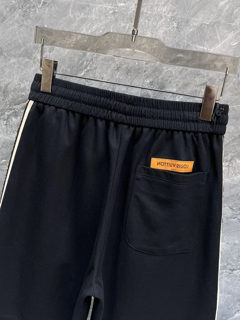 HighPerformance Louis Vuitton Short Pants 136421