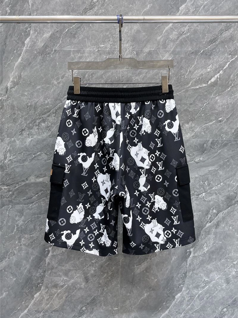Lightweight Louis Vuitton Short Pants 136422