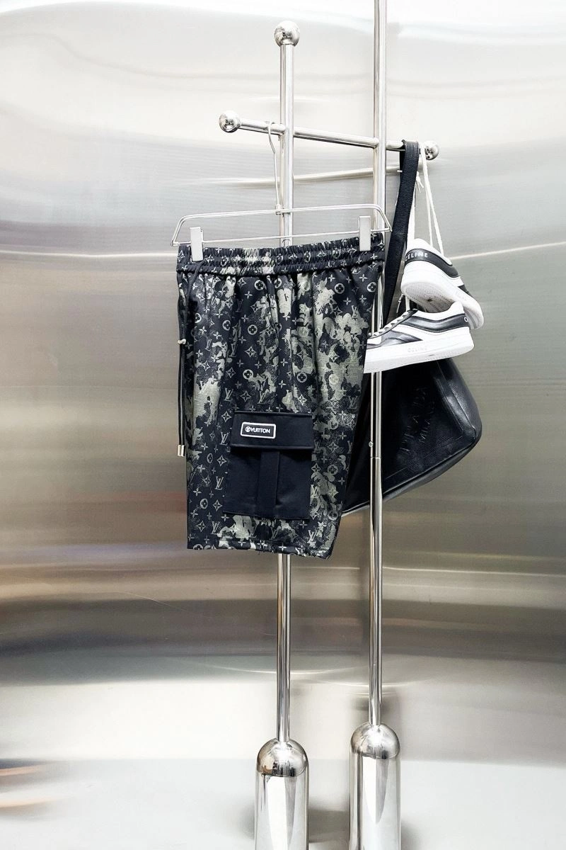 Practical Louis Vuitton Short Pants 136441
