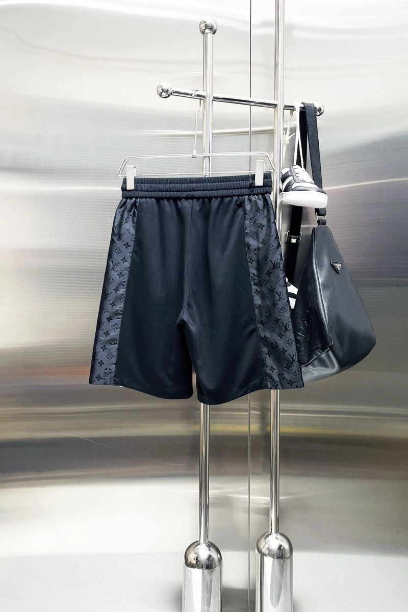 Louis Vuitton Short Pants Fashionable 136426