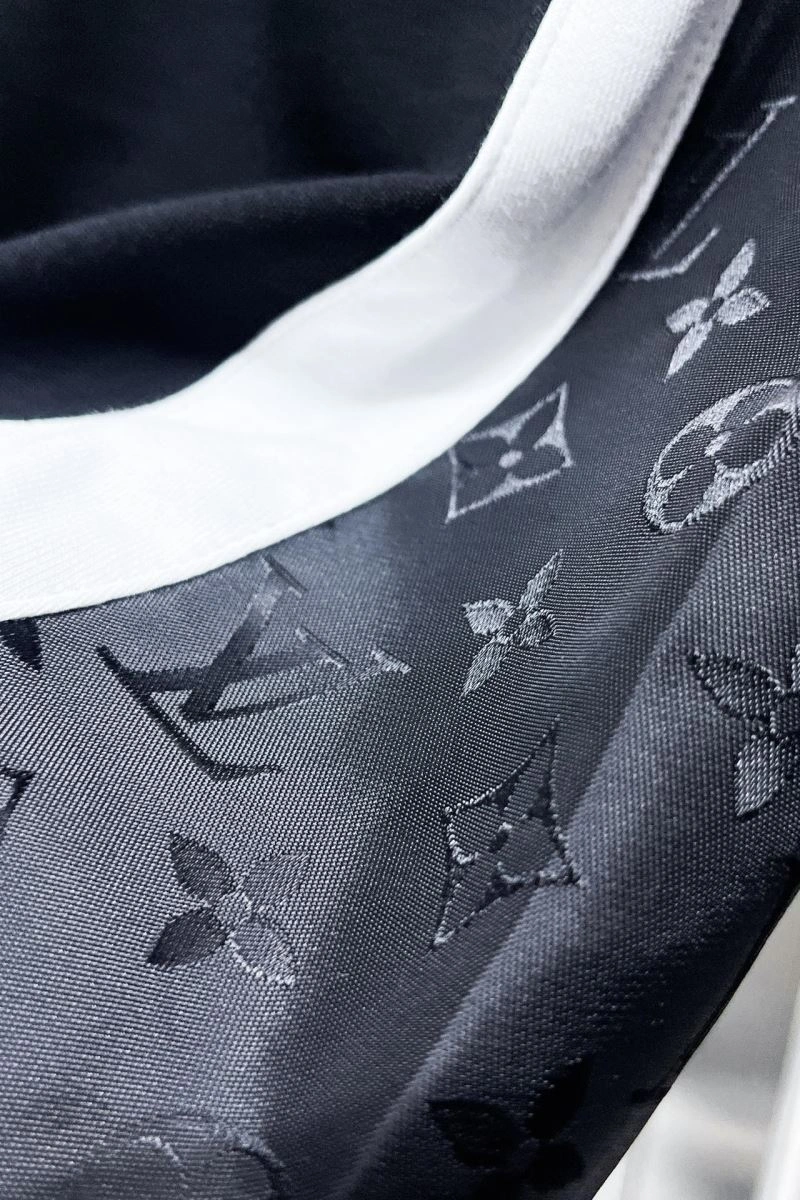 Louis Vuitton Short Pants Fashionable 136426