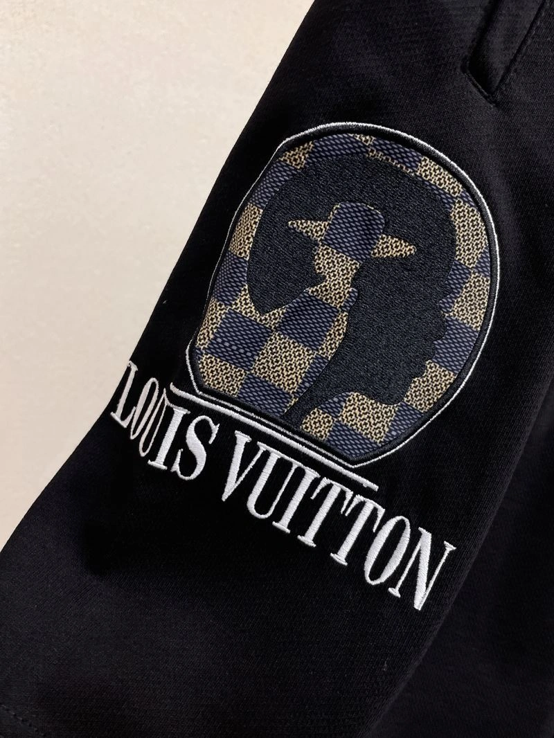 ZipUp Louis Vuitton Short Pants 136417