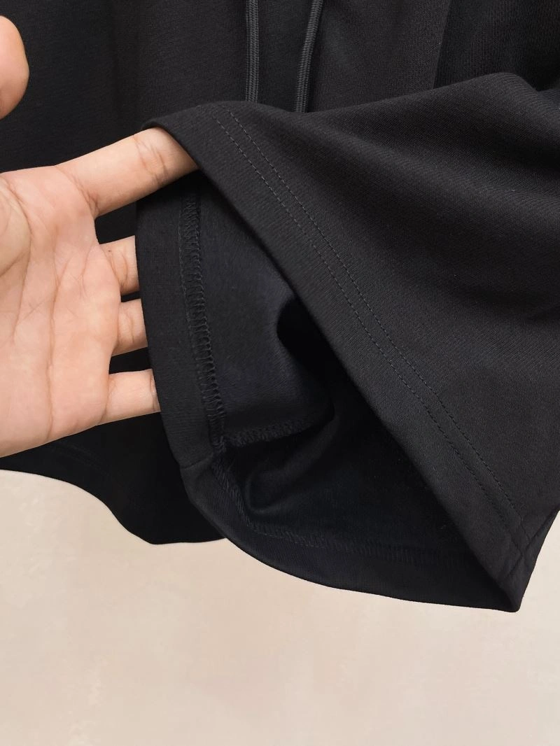 ZipUp Louis Vuitton Short Pants 136417