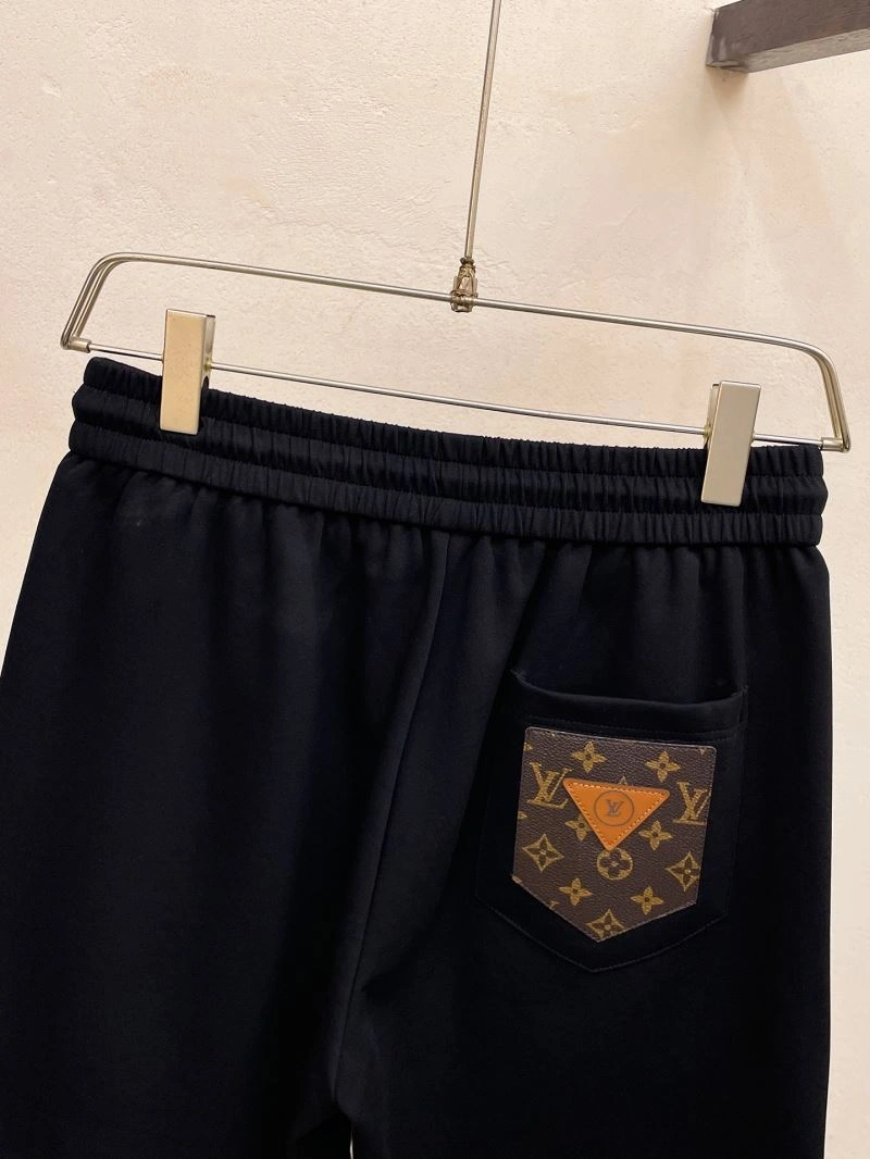 SunProtective Louis Vuitton Short Pants 136414