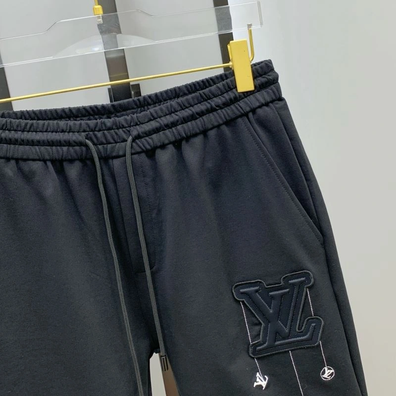 MoistureWicking Louis Vuitton Short Pants 136413