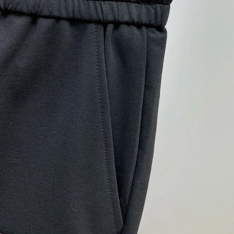 MoistureWicking Louis Vuitton Short Pants 136413