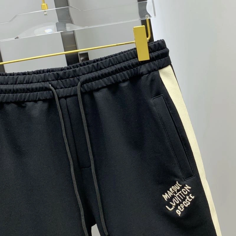 Louis Vuitton Short Pants Durable 136412