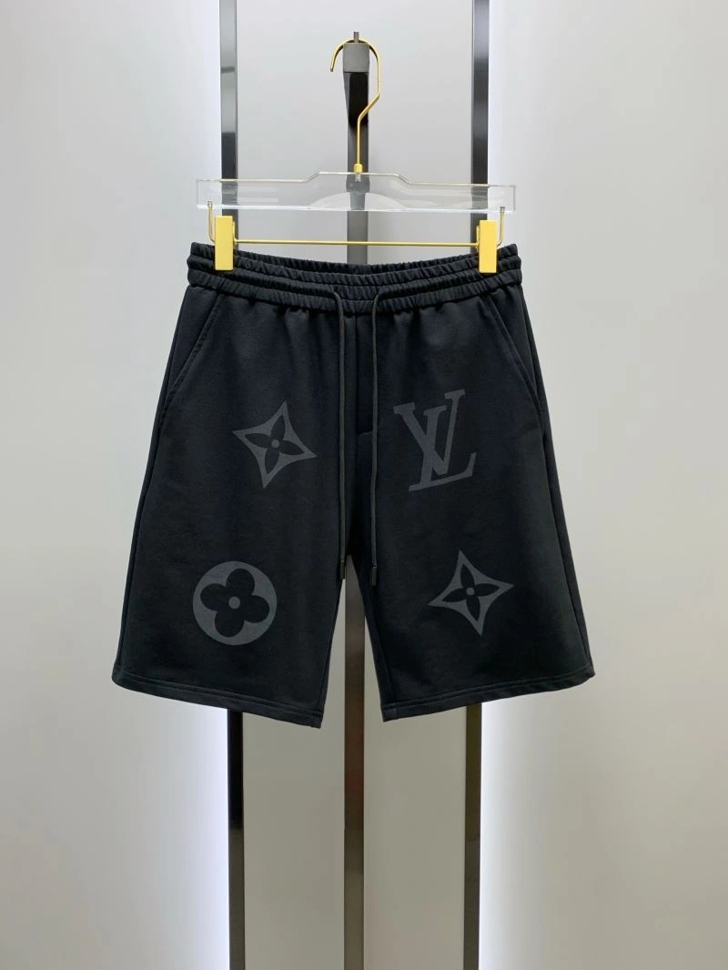 Vibrant Louis Vuitton Short Pants 136409