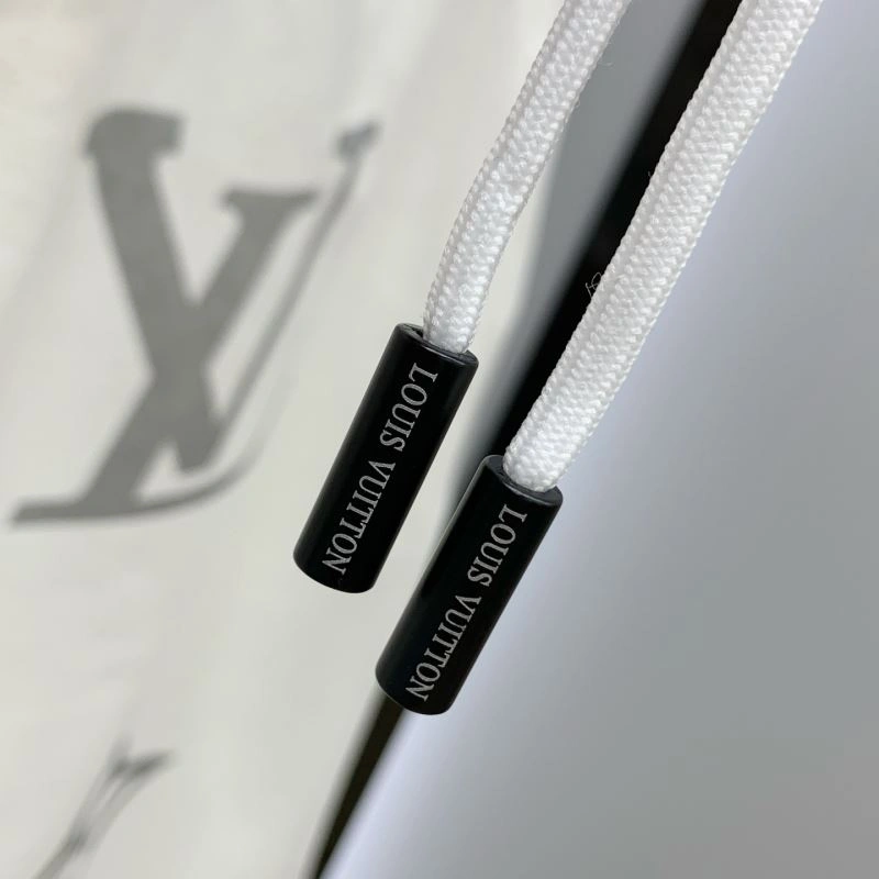 Versatile Louis Vuitton Short Pants 136408