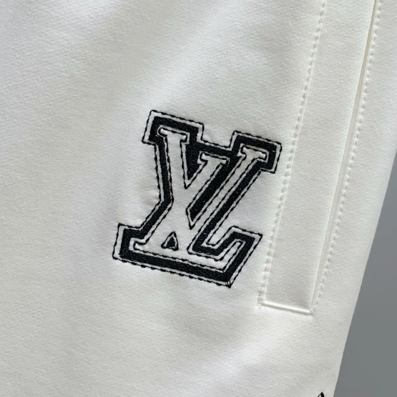 Louis Vuitton Short Pants WellDesigned 136404