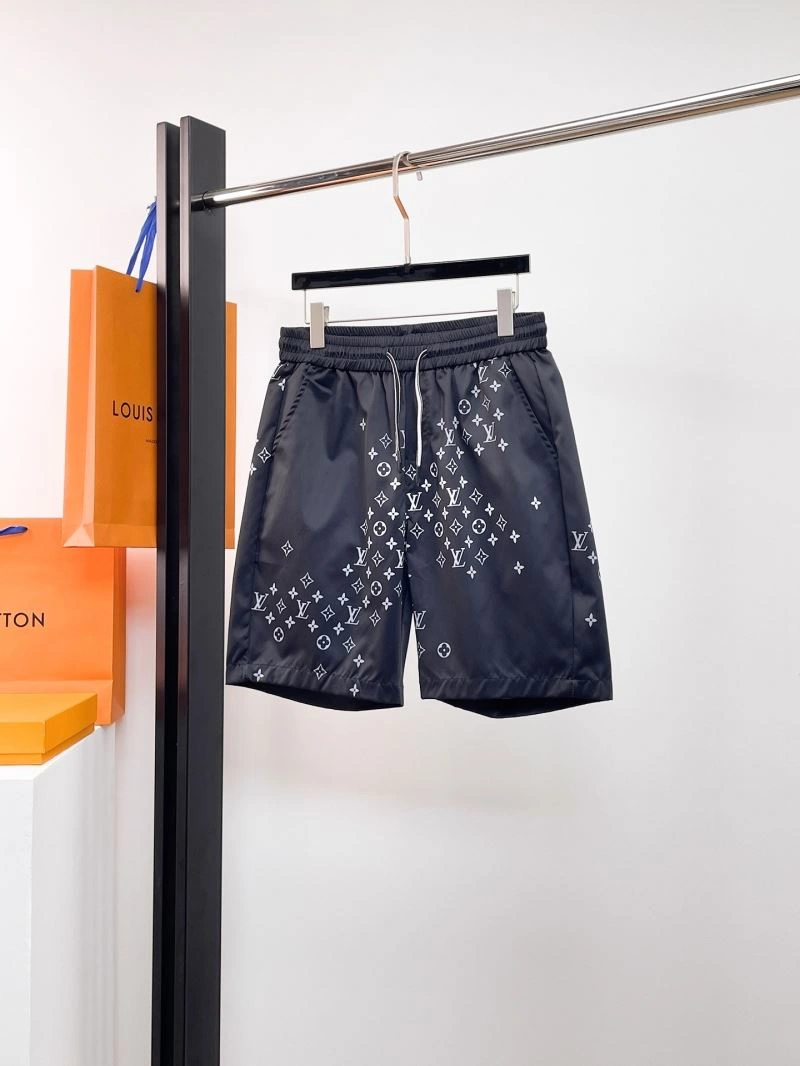 Louis Vuitton Short Pants Compact 136384