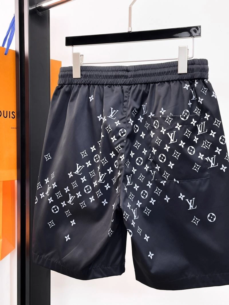 Louis Vuitton Short Pants Compact 136384