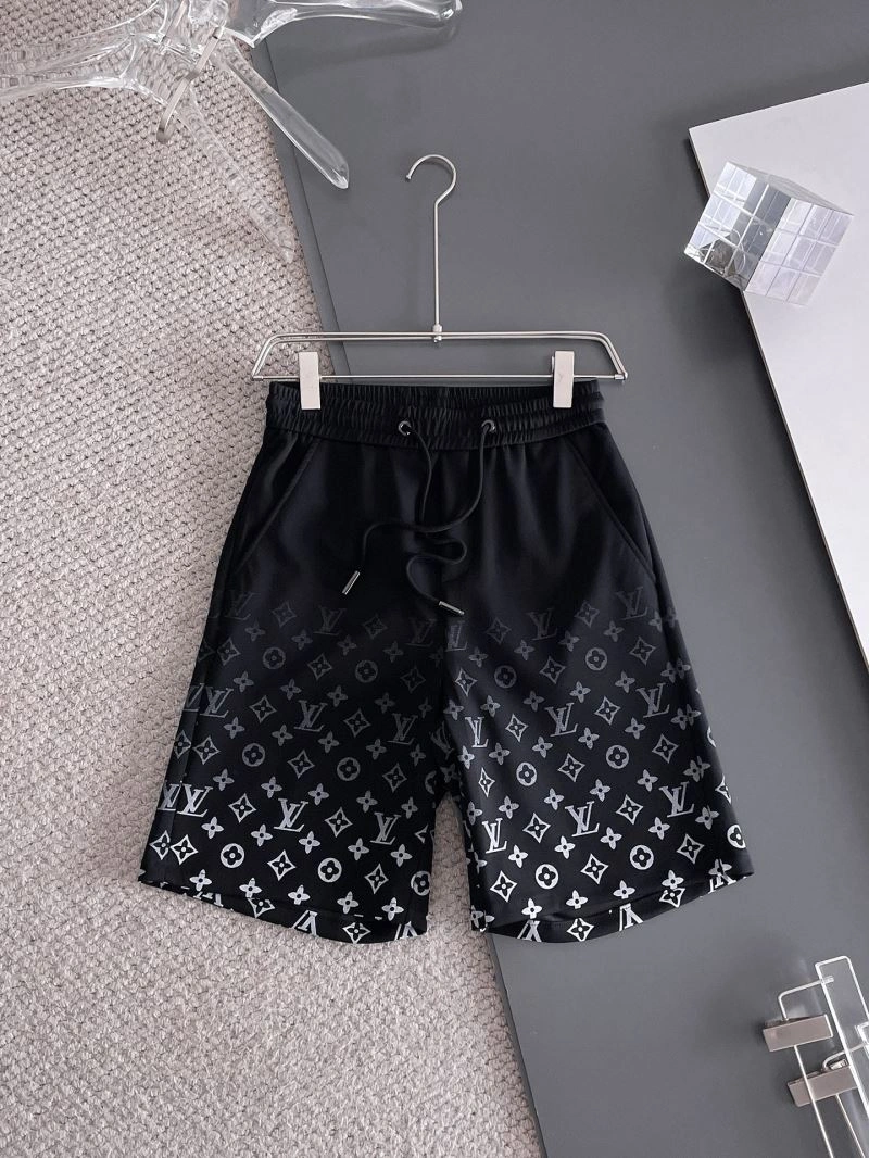 Louis Vuitton Short Pants WeatherProof 136385
