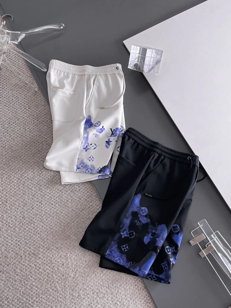 Minimalist Louis Vuitton Short Pants 136392