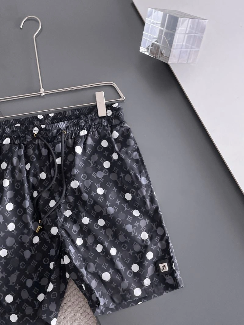 Louis Vuitton Short Pants Durable 136390