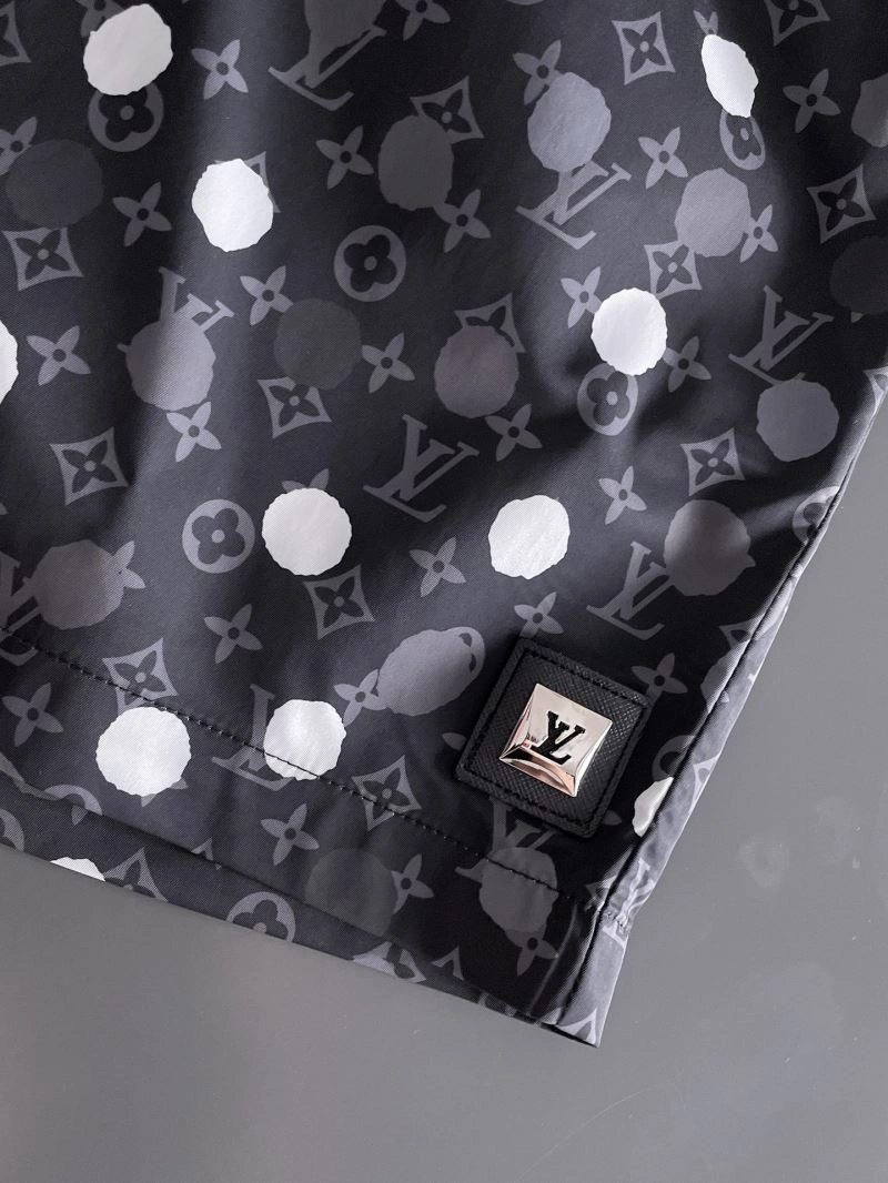 Louis Vuitton Short Pants Durable 136390