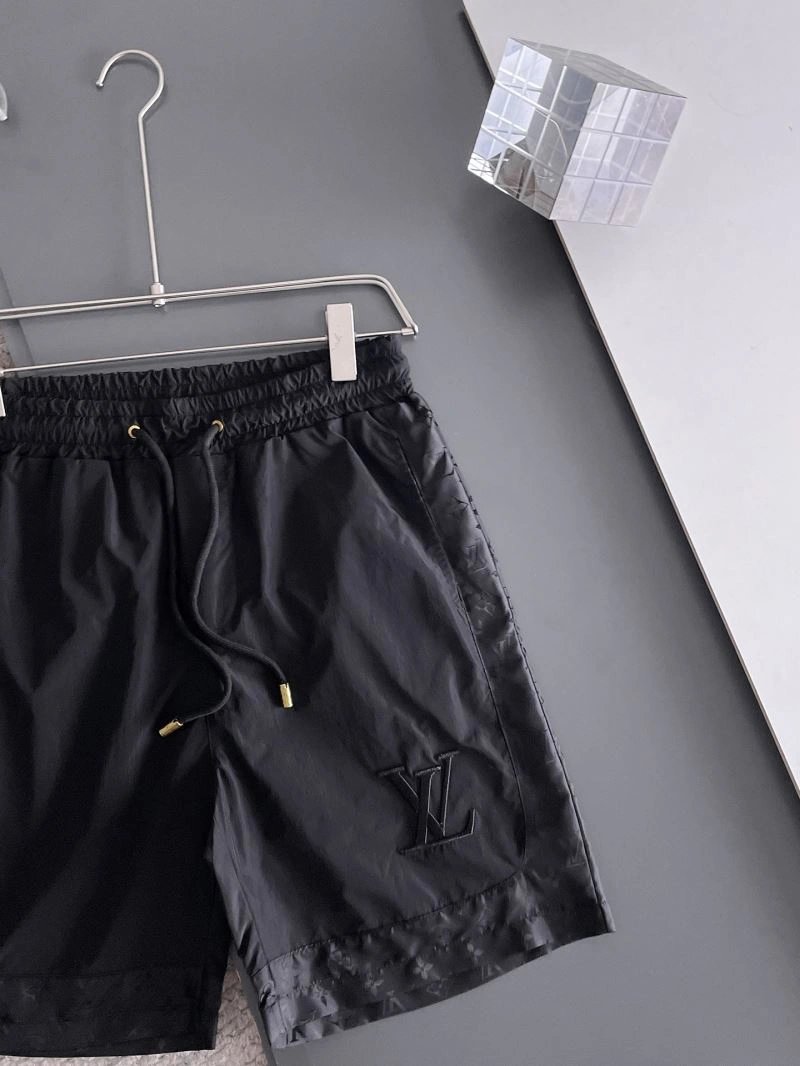 Bright Louis Vuitton Short Pants 136400