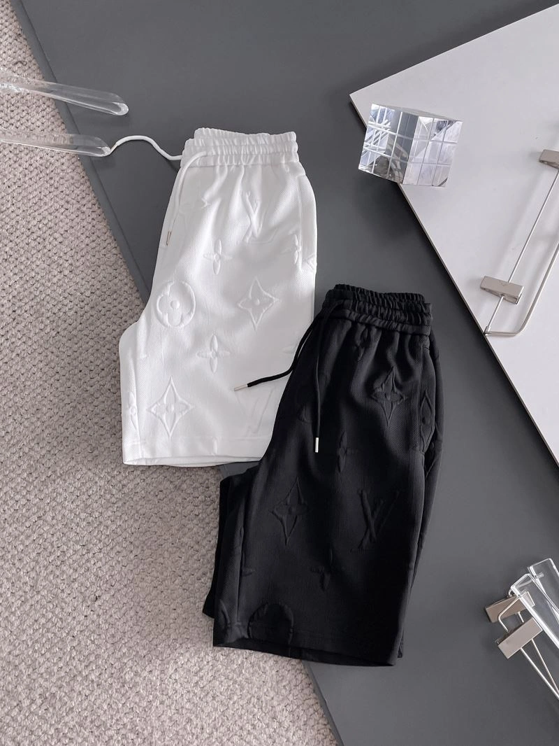 Reliable Louis Vuitton Short Pants 136378