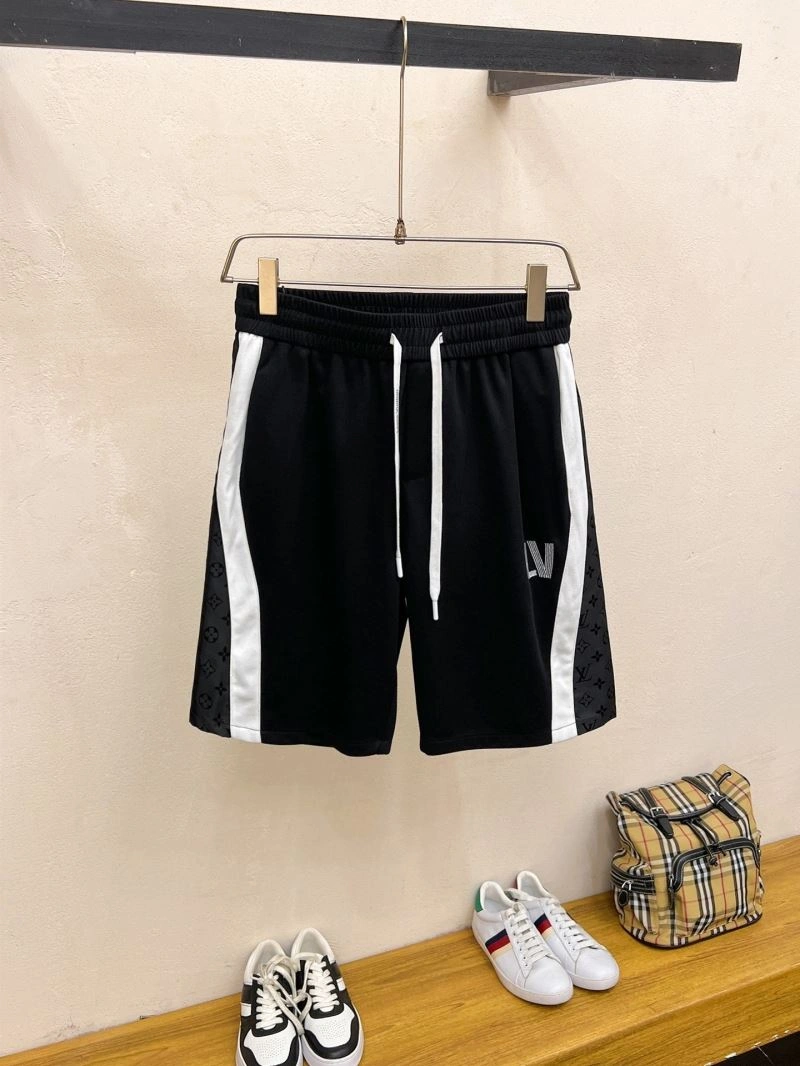 Louis Vuitton Short Pants Sporty 136380