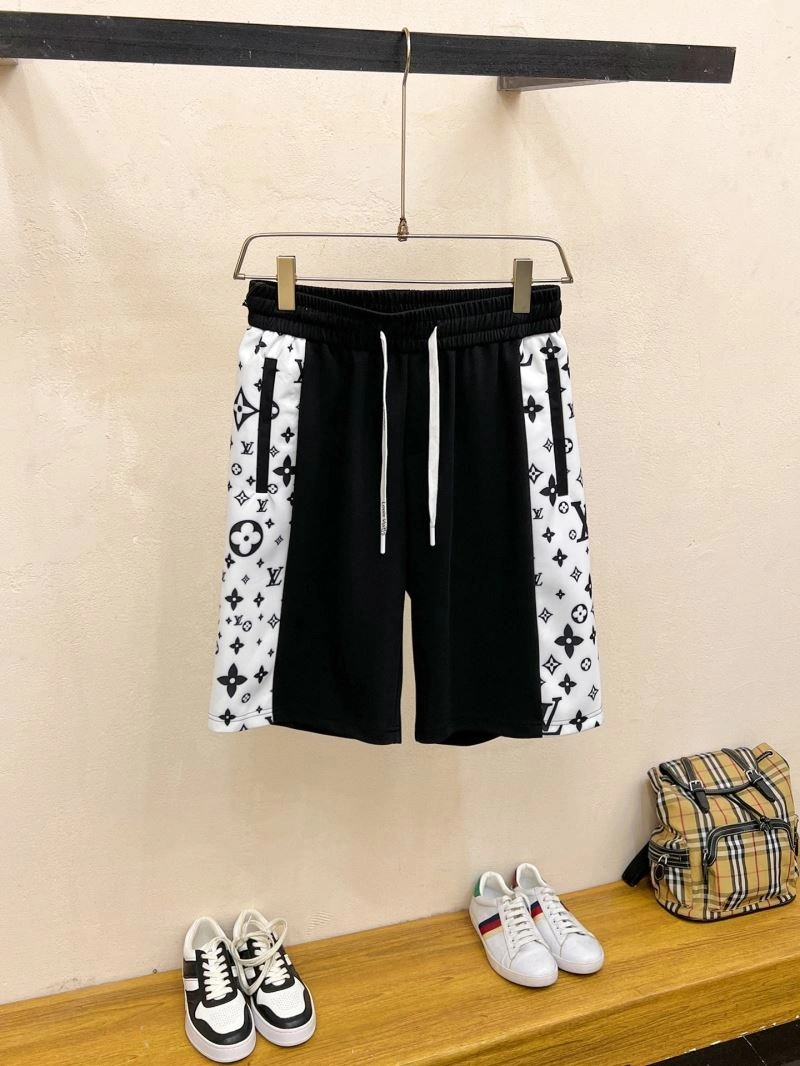 Stretchable Louis Vuitton Short Pants 136376