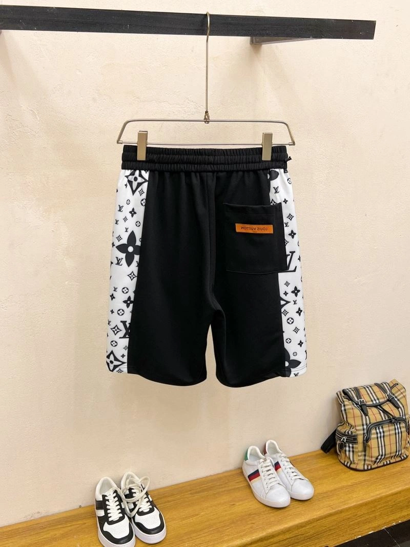 Stretchable Louis Vuitton Short Pants 136376