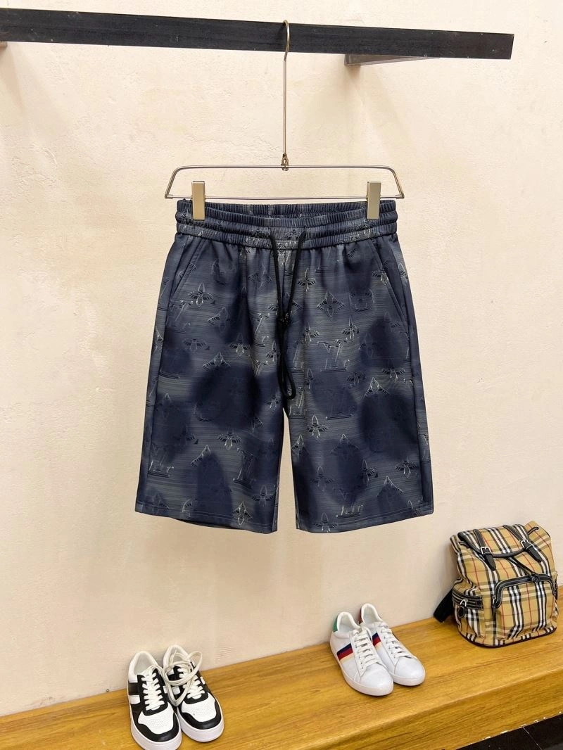 Functional Louis Vuitton Short Pants 136379