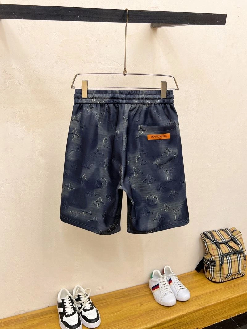 Functional Louis Vuitton Short Pants 136379
