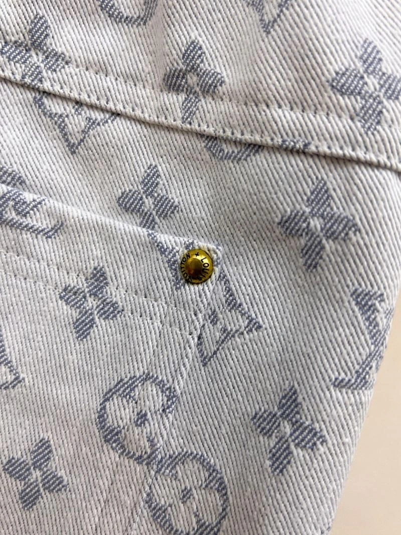 Louis Vuitton Short Pants MultiPurpose 136369
