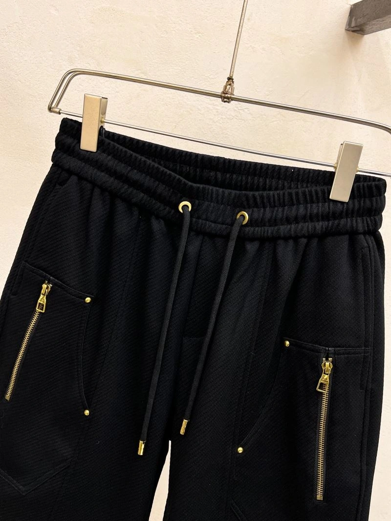 Louis Vuitton Short Pants ZipUp 136370