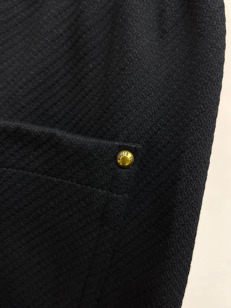 Louis Vuitton Short Pants ZipUp 136370