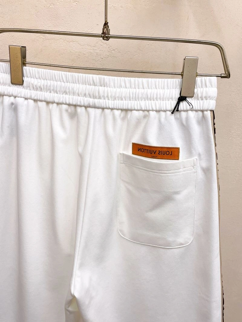 ZipUp Louis Vuitton Short Pants 136363