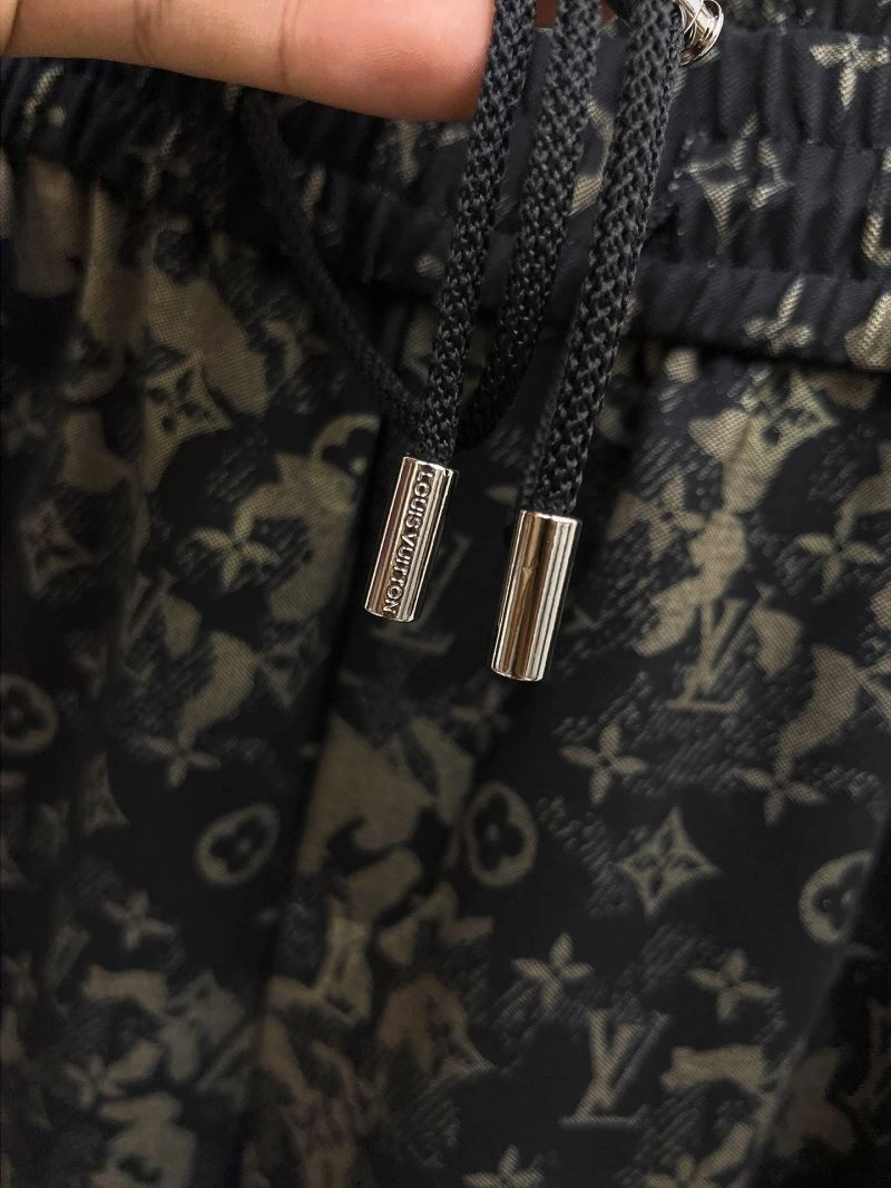Louis Vuitton Short Pants QuickDry 136362