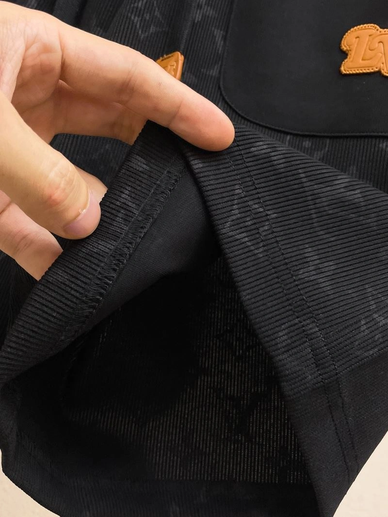 Sophisticated Louis Vuitton Short Pants 136349