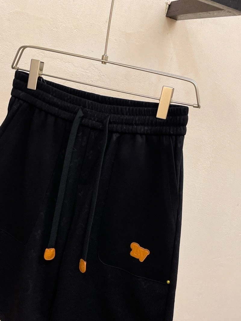 Sophisticated Louis Vuitton Short Pants 136349