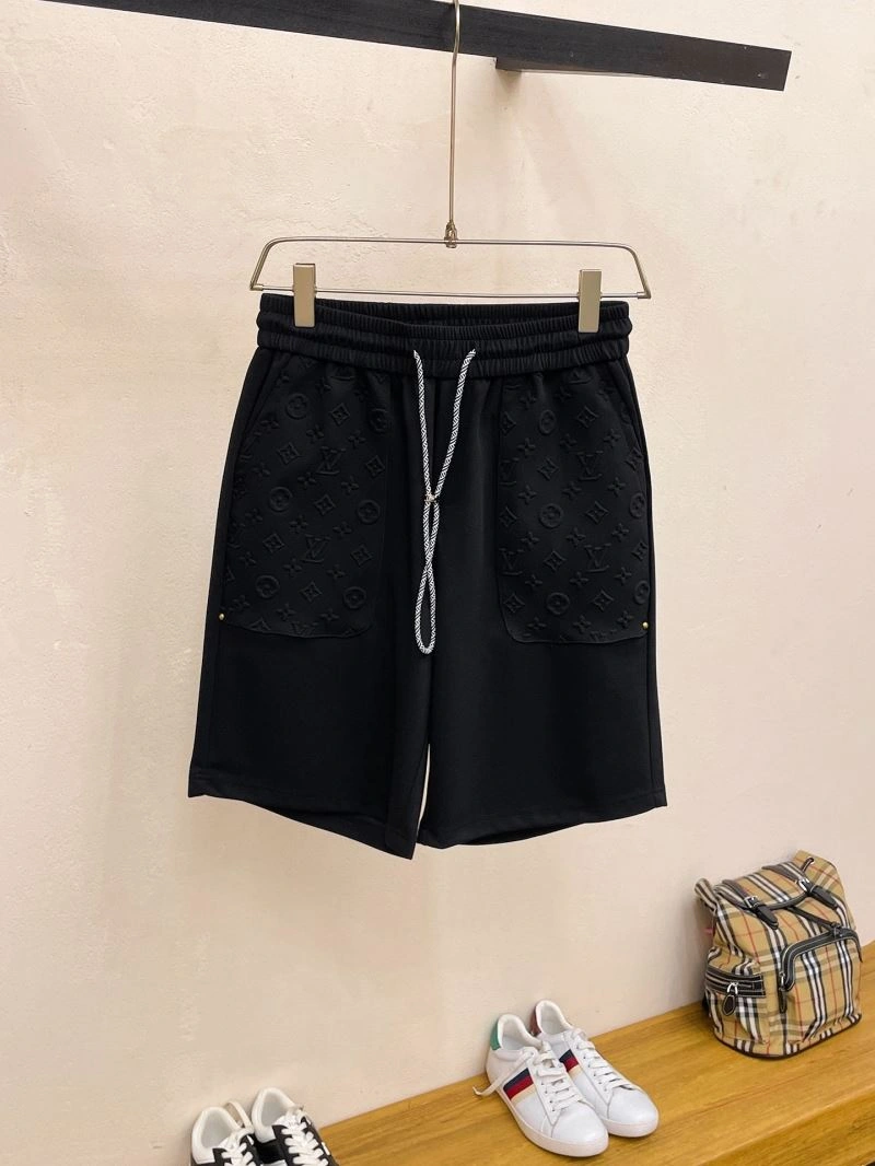 Trendsetting Louis Vuitton Short Pants 136351