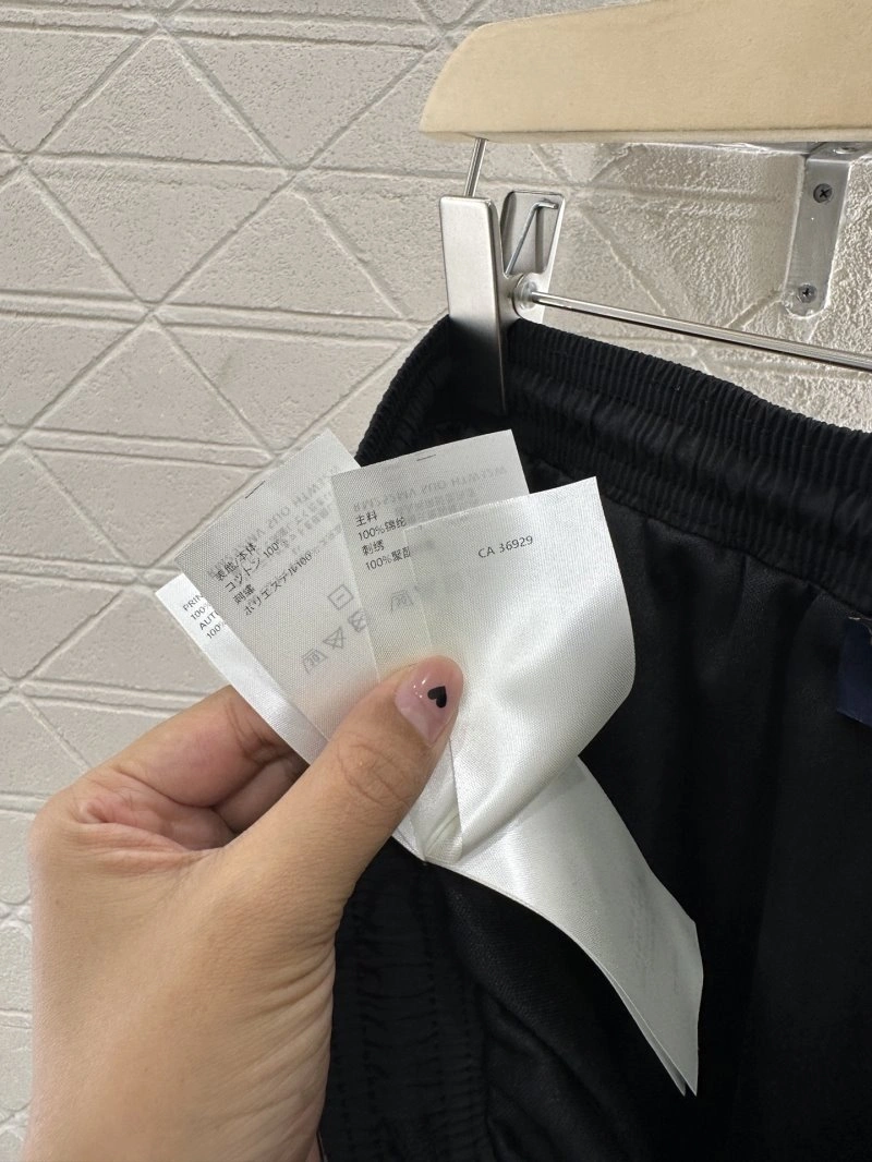 EasyCare Louis Vuitton Short Pants 131031