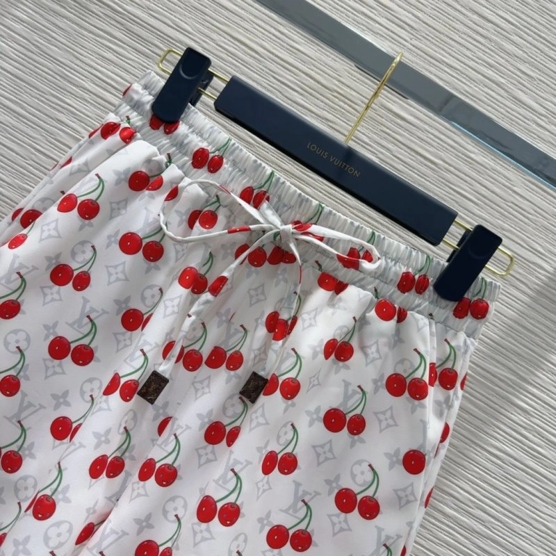 Louis Vuitton Short Pants SportInspired 131048