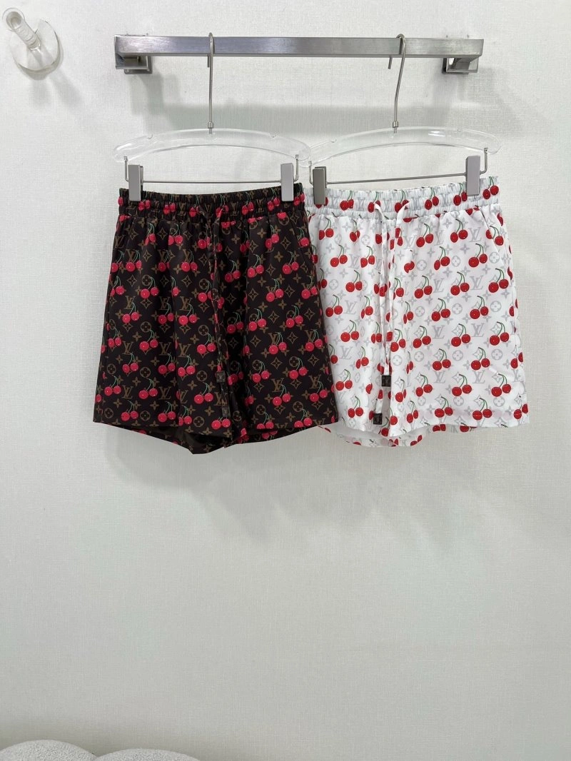 Attractive Louis Vuitton Short Pants 131043