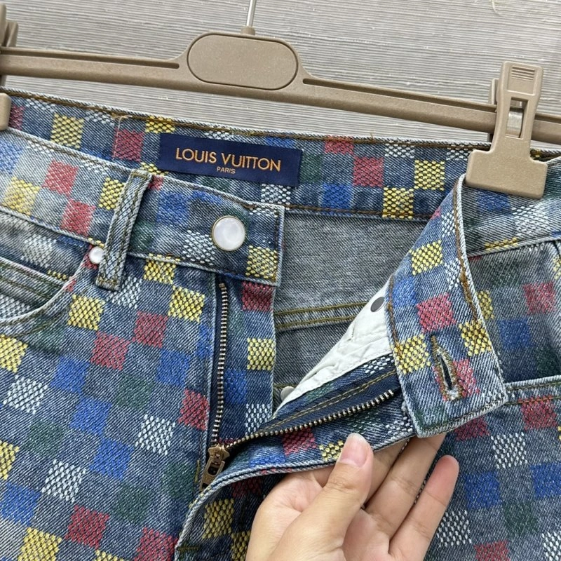 Louis Vuitton Short Pants Affordable 131025