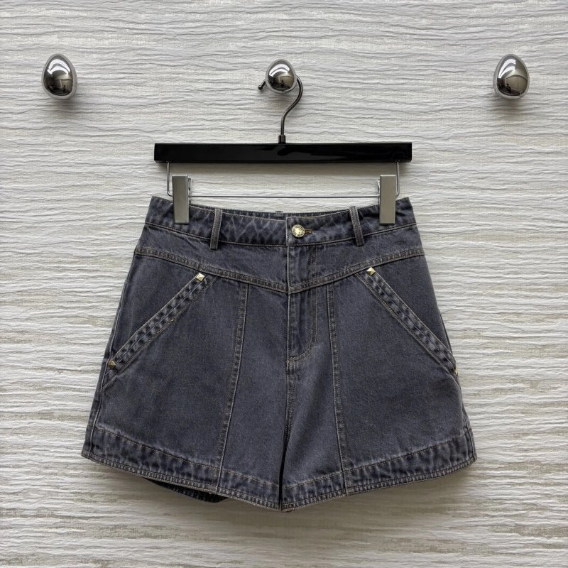 HighQuality Louis Vuitton Short Pants 131032