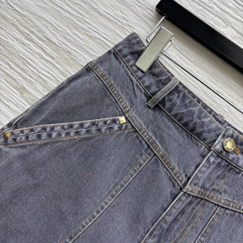 HighQuality Louis Vuitton Short Pants 131032