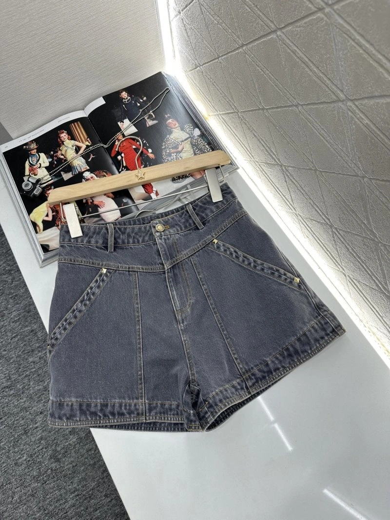 Affordable Louis Vuitton Short Pants 131042