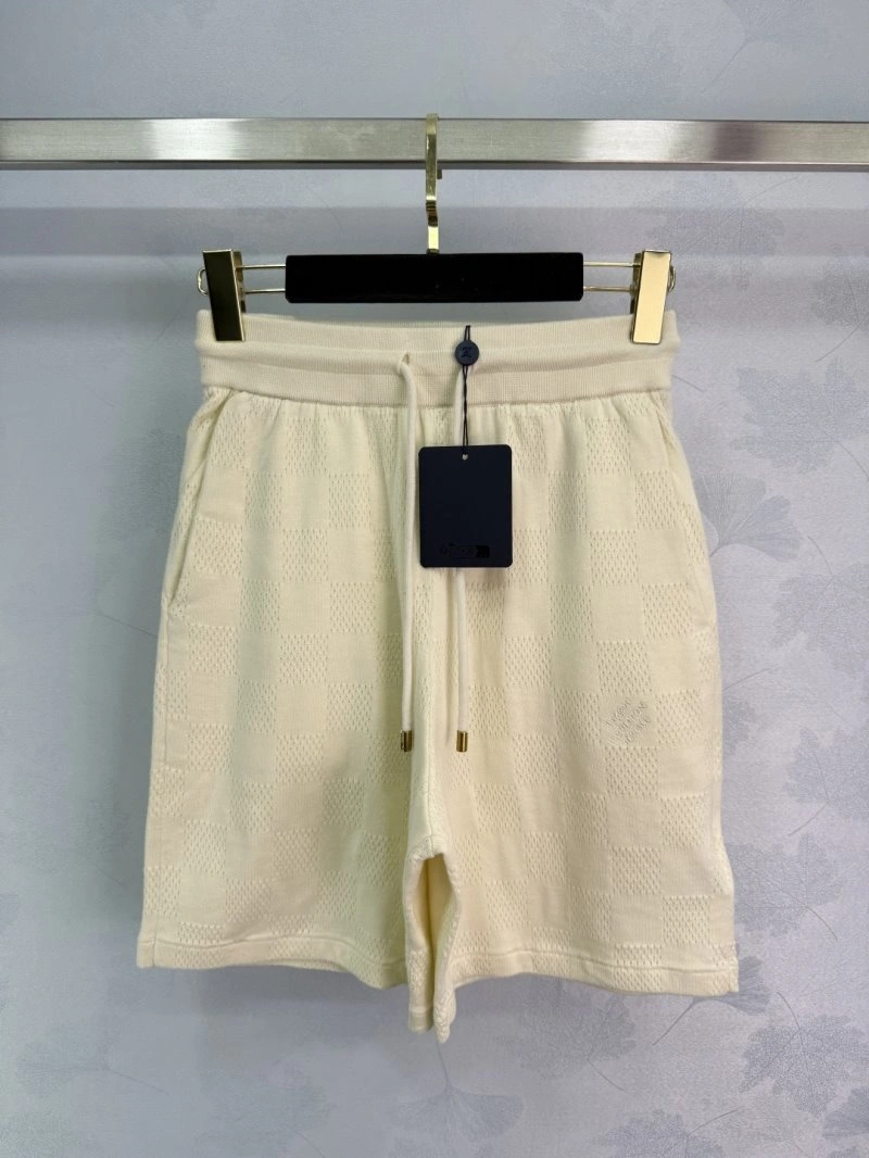 Stylish Louis Vuitton Short Pants 131027