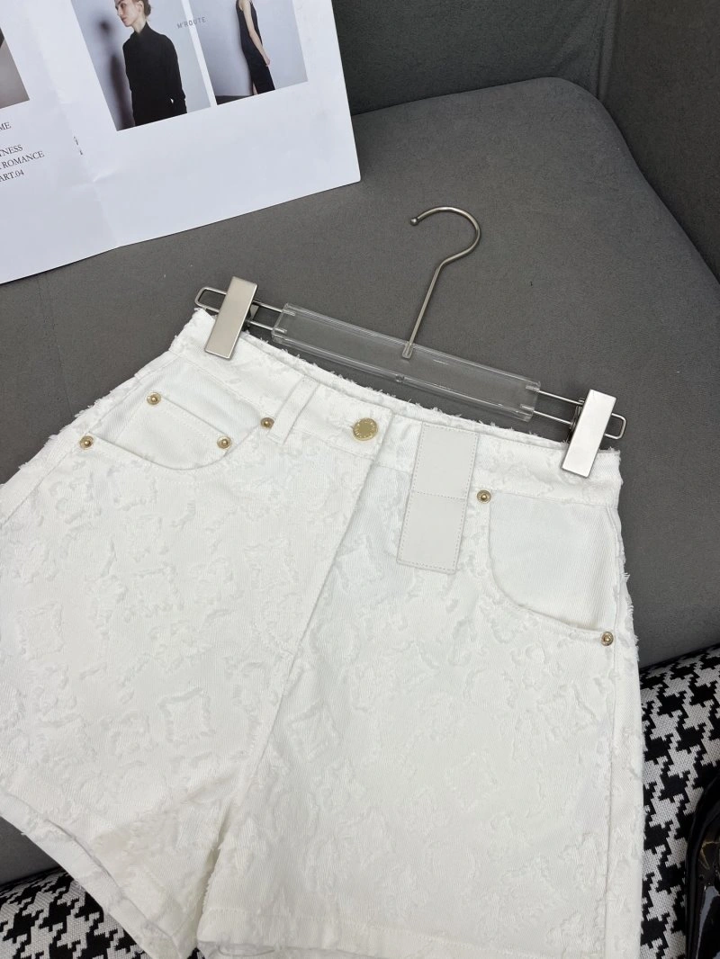 RelaxedFit Louis Vuitton Short Pants 131722