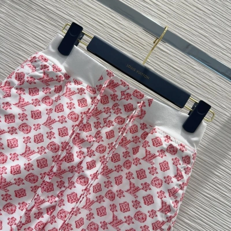 Comfortable Louis Vuitton Short Pants 131709