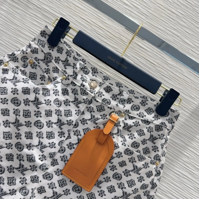 Louis Vuitton Short Pants ComfortFit 131708