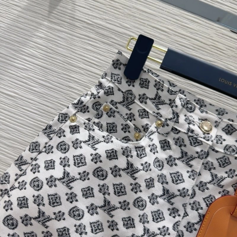 Louis Vuitton Short Pants ComfortFit 131708