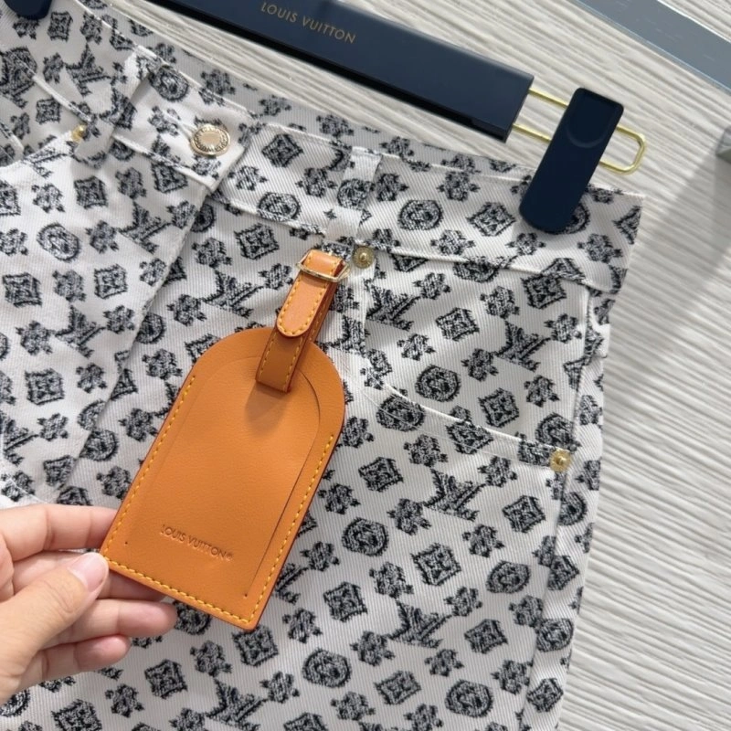 Louis Vuitton Short Pants ComfortFit 131708